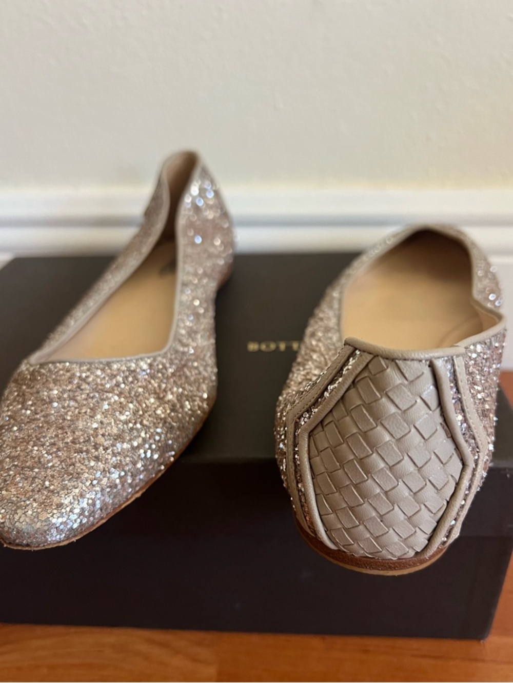 Bottega Veneta Italy Size 38 1/2 38,5 Glitter Ballet Flats Woven back